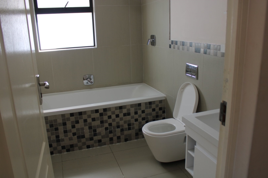 4 Bedroom Property for Sale in Kidds Beach Eastern Cape